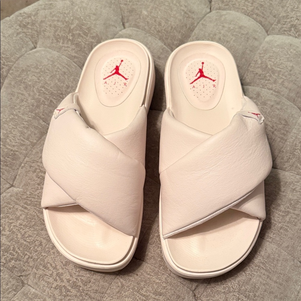 Jordan Women's Blush Slides